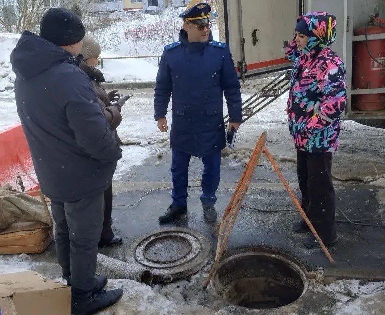 Из-за долгого отсутствия воды в Солнечном-2 прокуратура возбудила дело на сотрудника «Саратовводоканала»